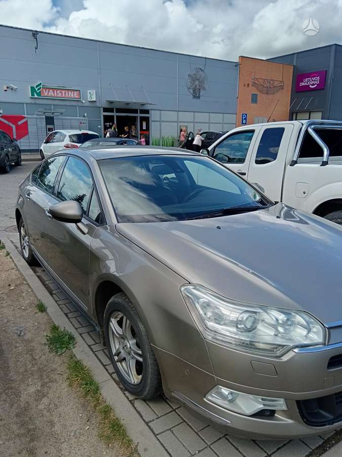 Citroen C5, 2.0 l., hatchback