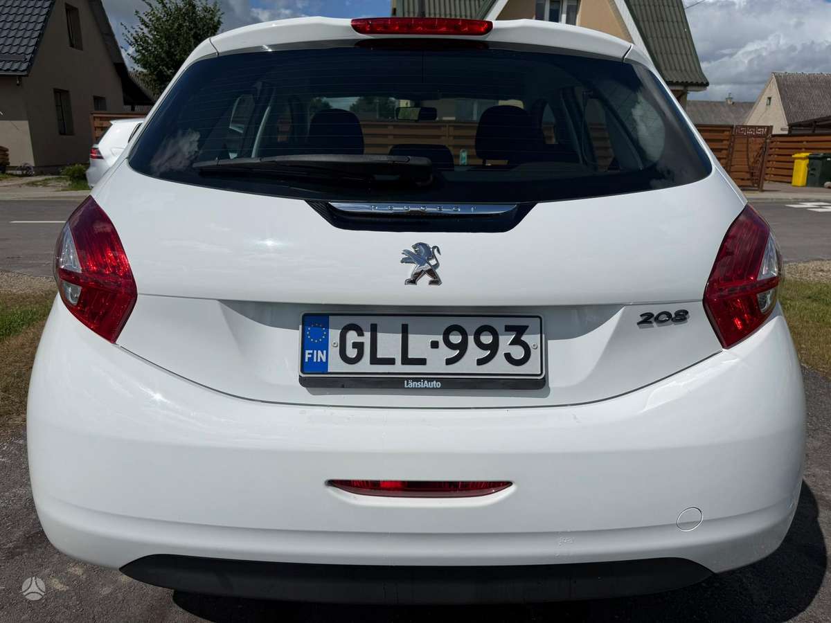 Peugeot 208 - 6