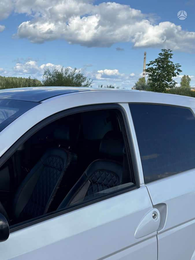 Ligier ixo, 0.4 l., hatchback