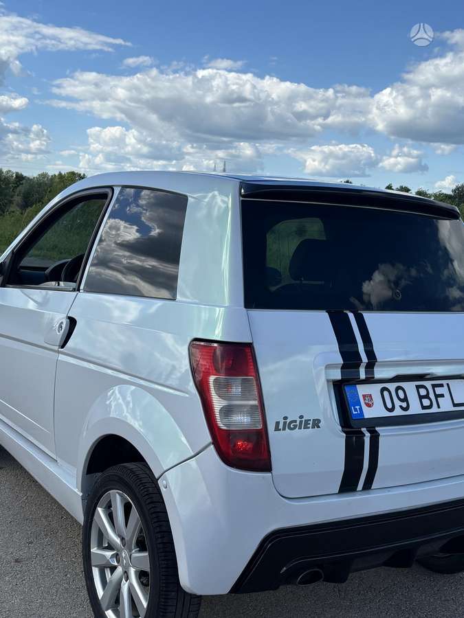 Ligier ixo, 0.4 l., hatchback