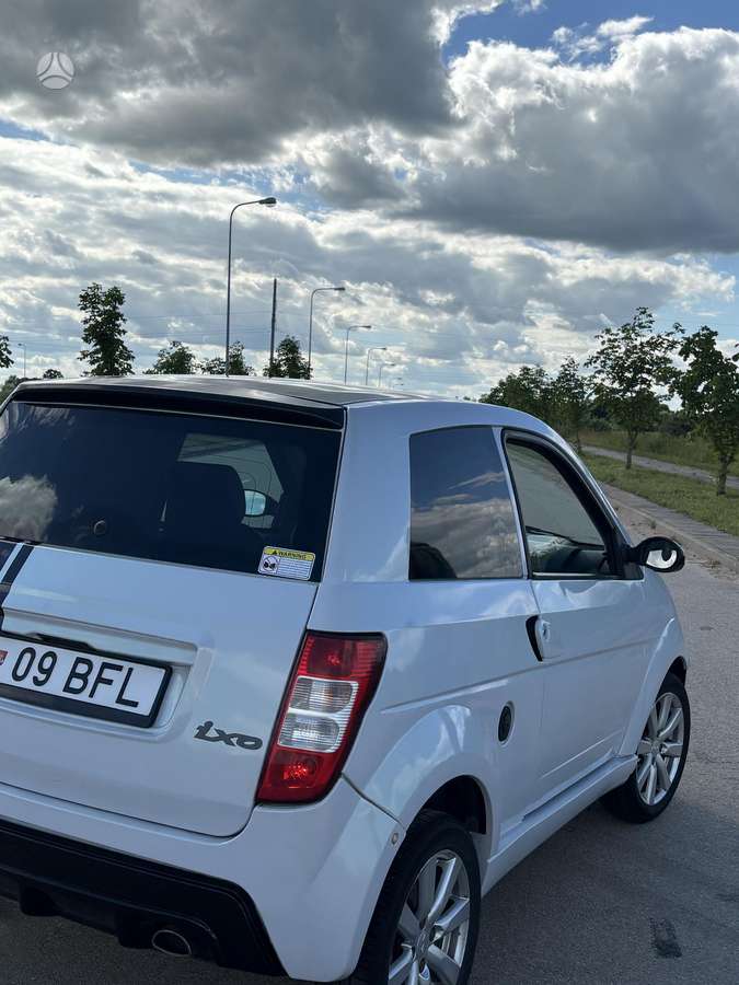 Ligier ixo, 0.4 l., hatchback