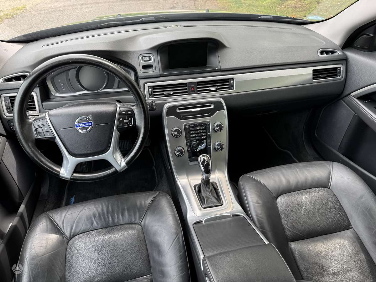 Volvo V70, 2.0 l., Универсал