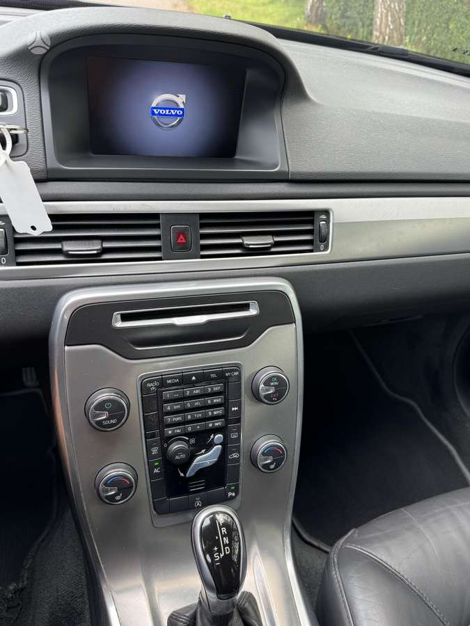 Volvo V70, 2.0 l., Универсал