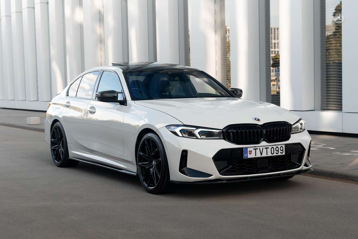 BMW 330, 2.0 l., Седан