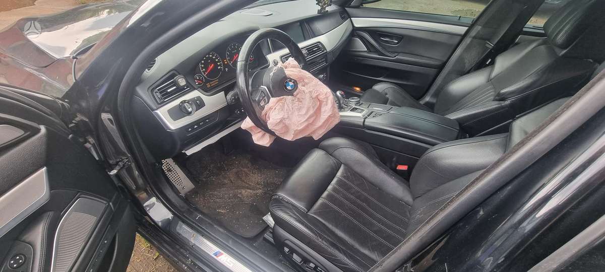 BMW M5, 4.4 l., Седан
