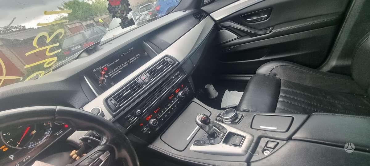 BMW M5, 4.4 l., Седан