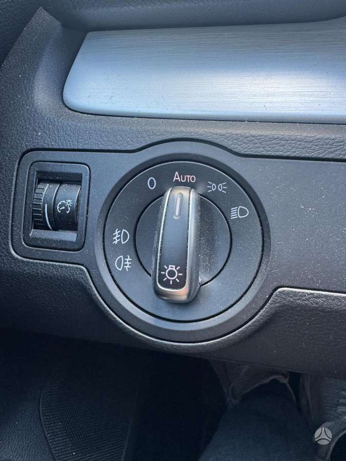 Volkswagen Passat Alltrack - 11