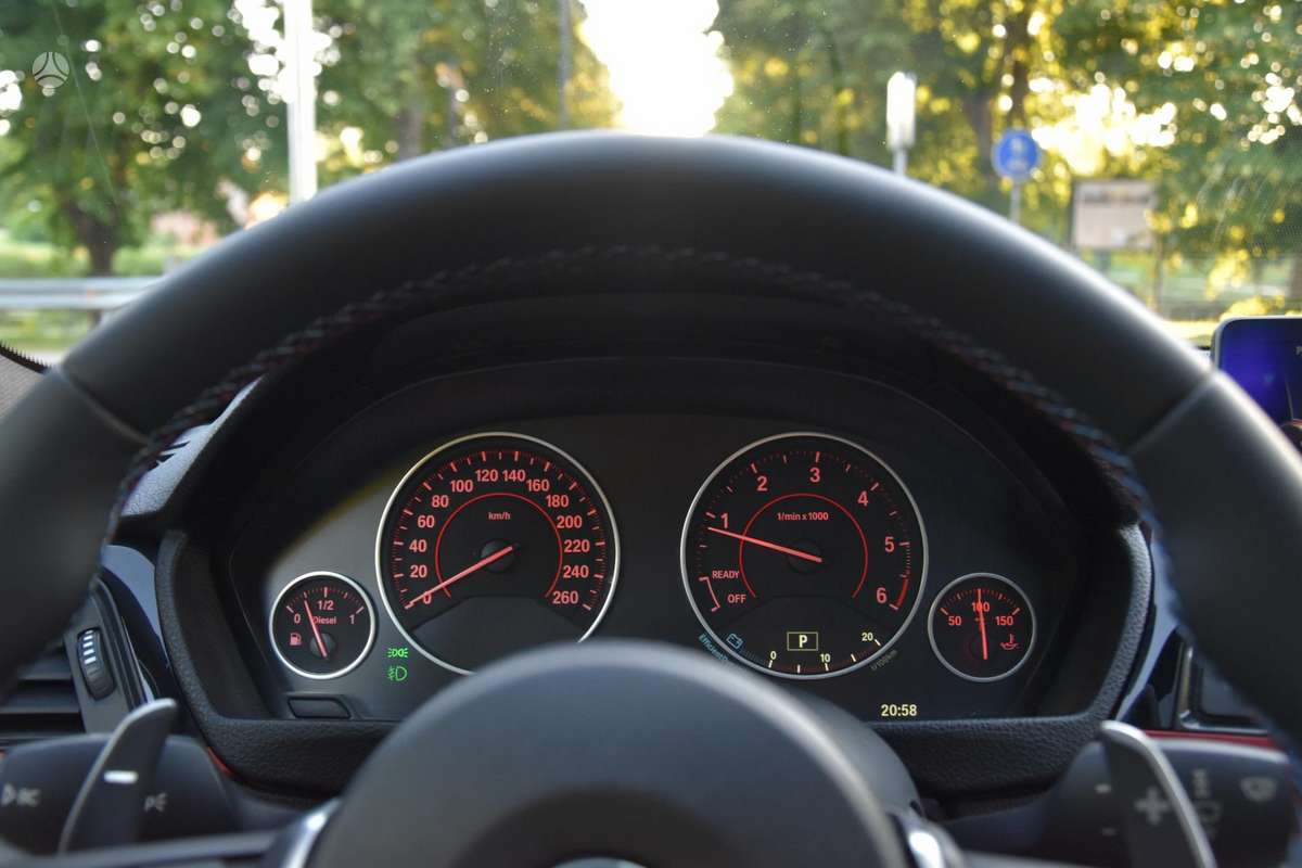 BMW 320, 2.0 l., Седан