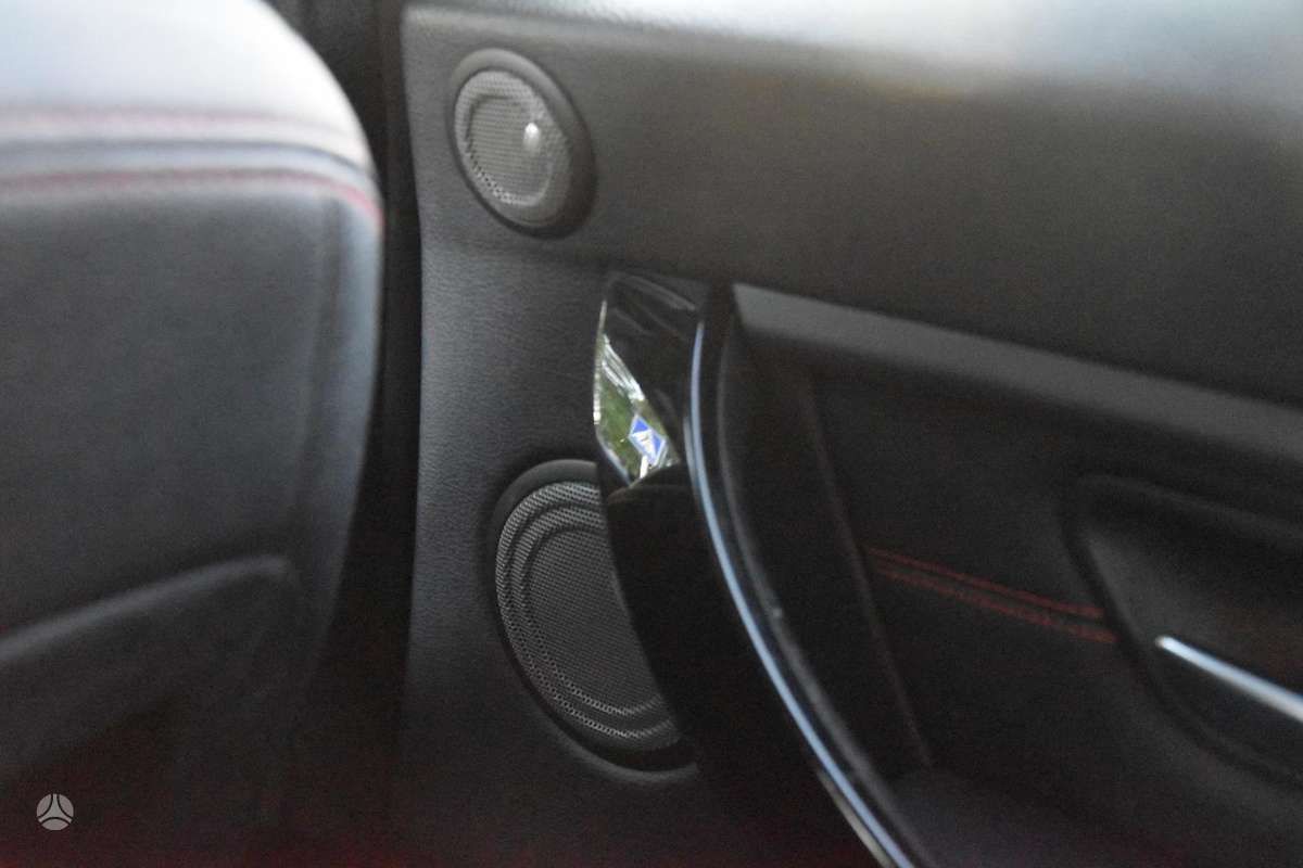 BMW 320, 2.0 l., Седан