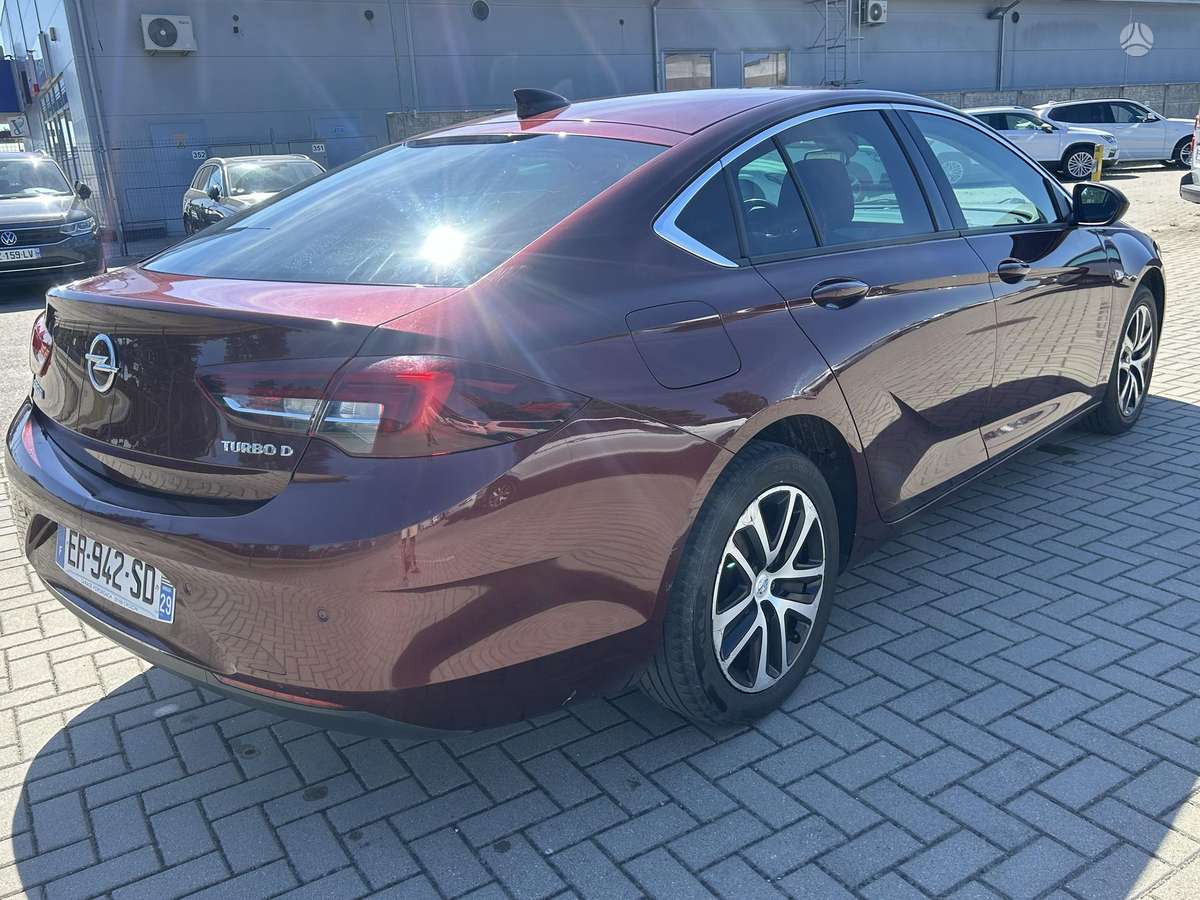 Opel Insignia, 1.6 l., hatchback