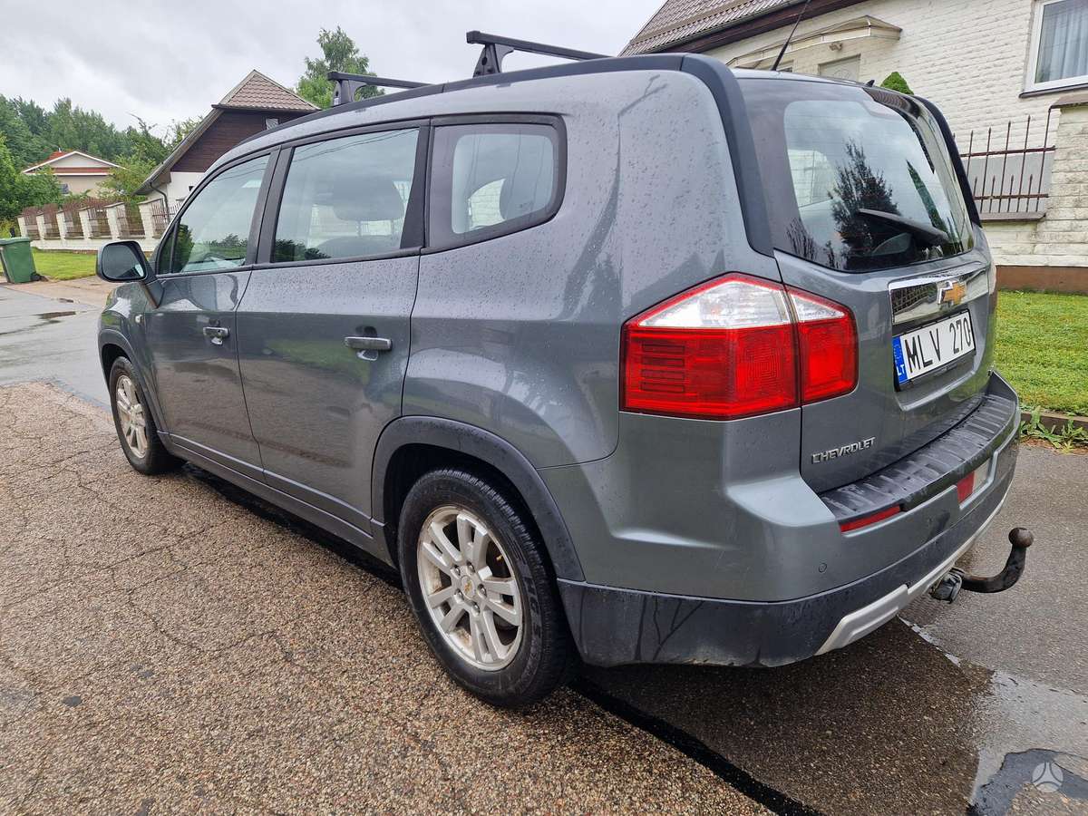 Chevrolet Orlando, 2.0 l., Минивэн