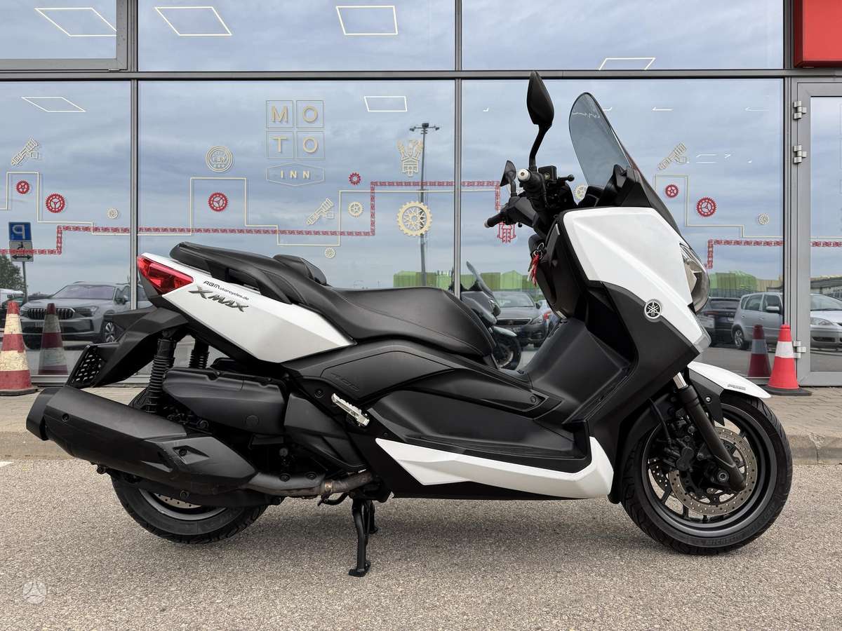 Yamaha X-max 400cc, scooters / mopeds