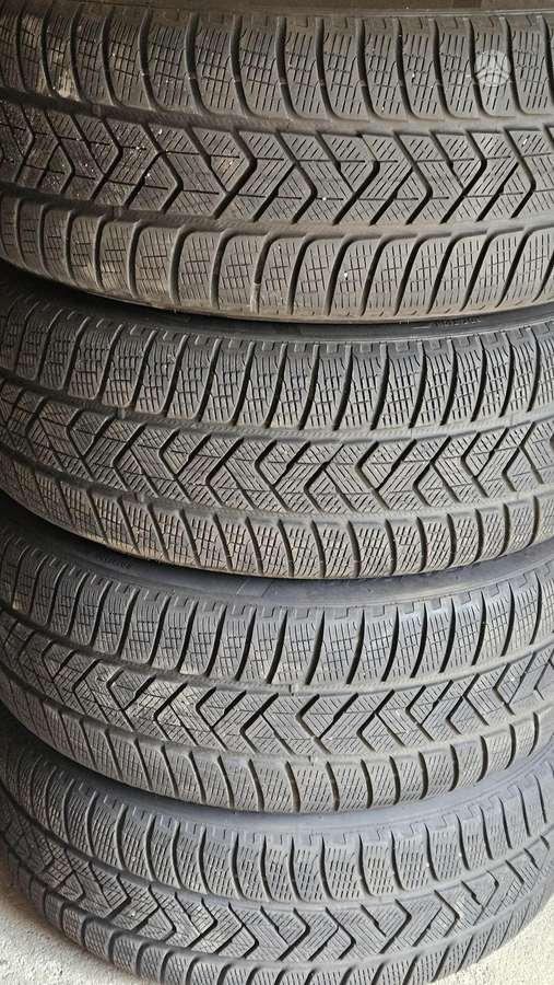 Audi Q4, light alloy, R19