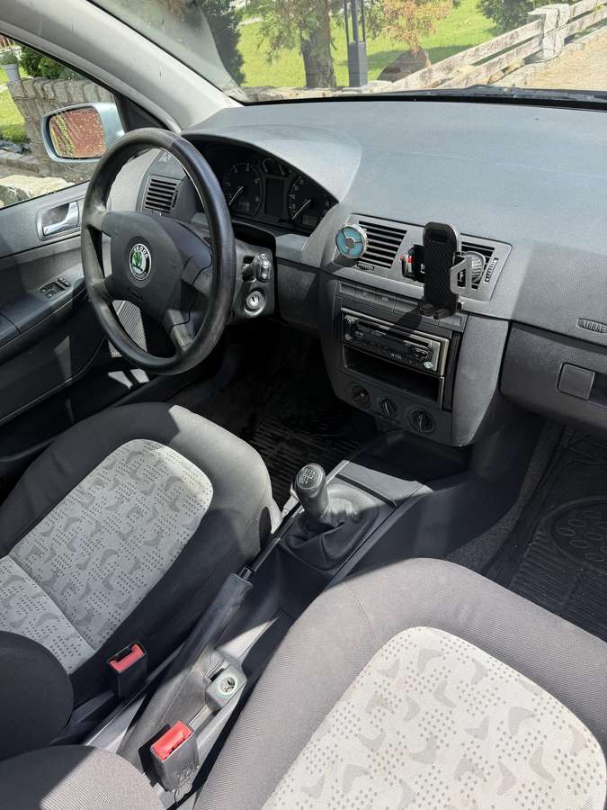 Škoda Fabia - 5
