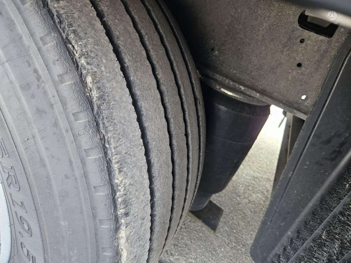 Schmitz SCB*S3T, užuolaidinės / tentinės