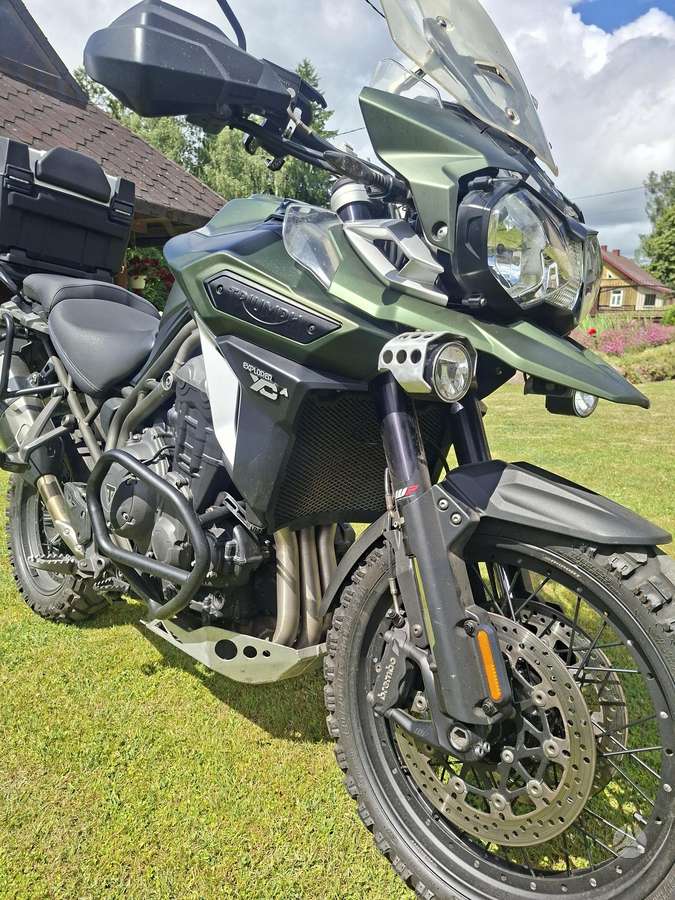 Triumph Tiger 1215cc, krosa / enduro