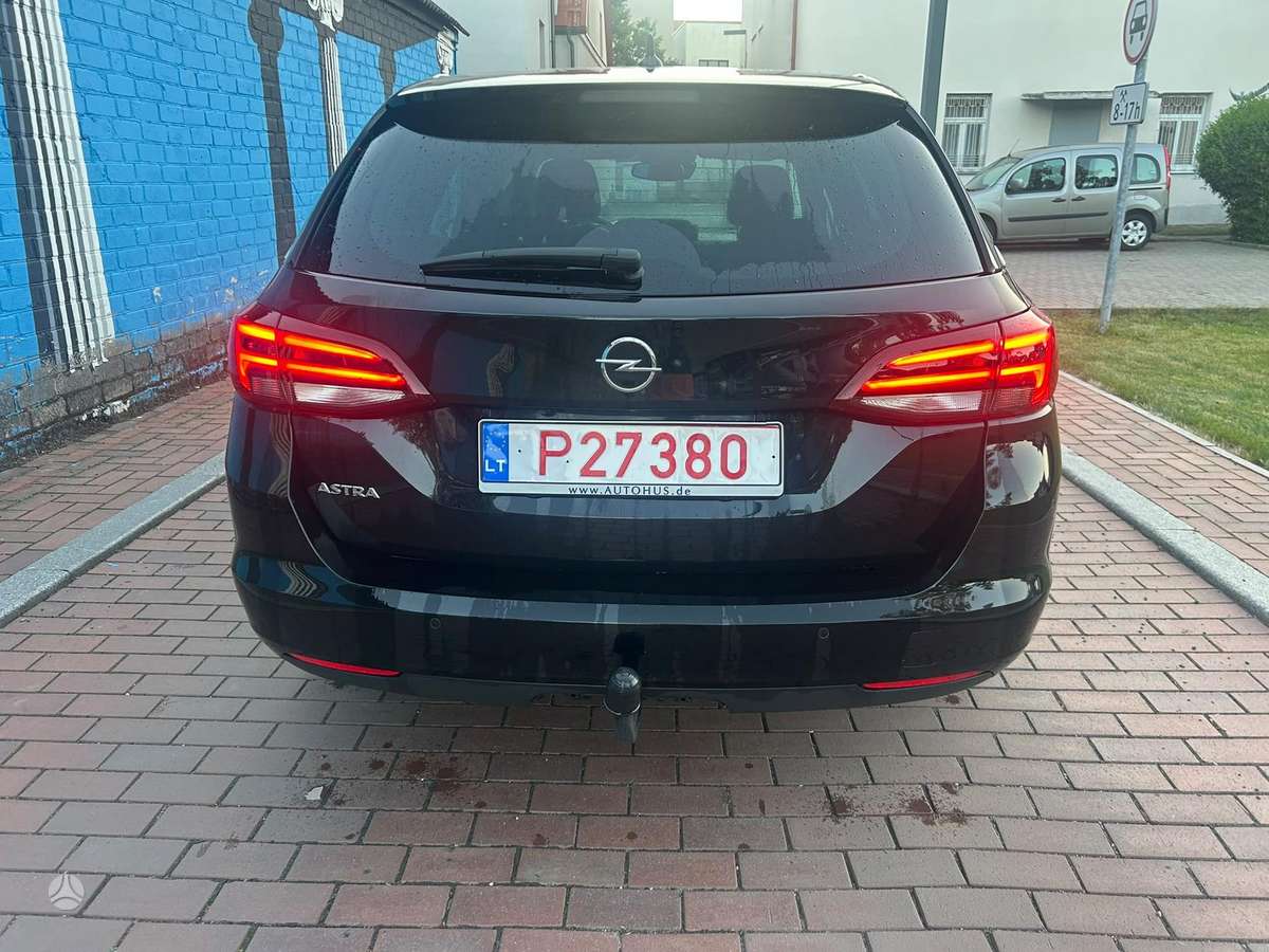 Opel Astra, 1.2 l., Универсал