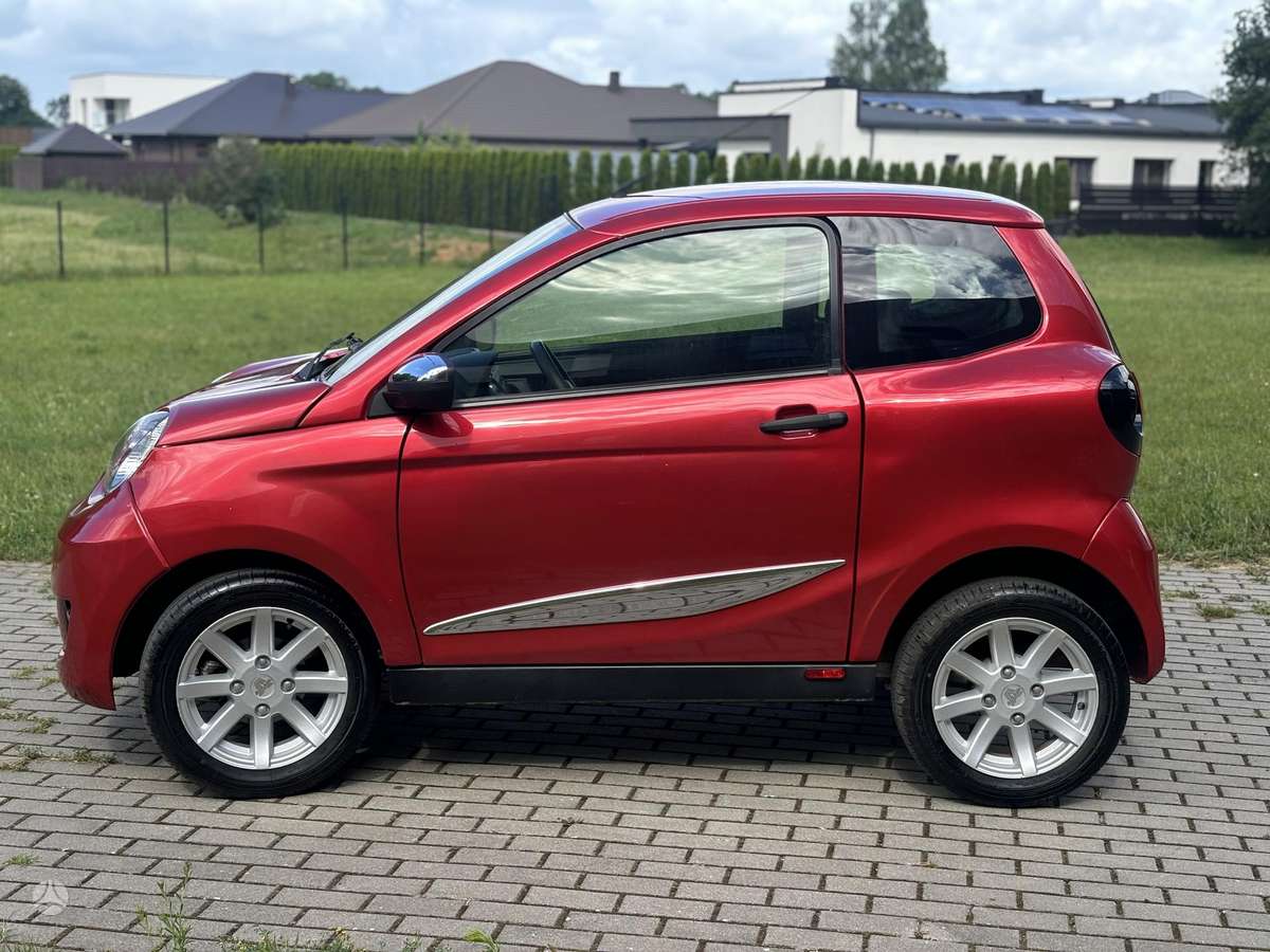 Aixam Miniauto Access, Хэтчбек