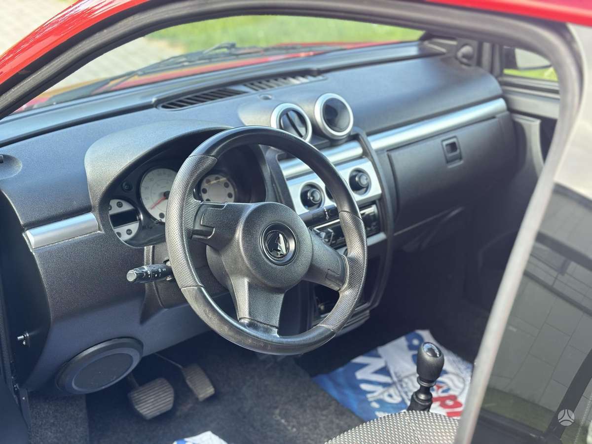 Aixam Miniauto Access, Хэтчбек