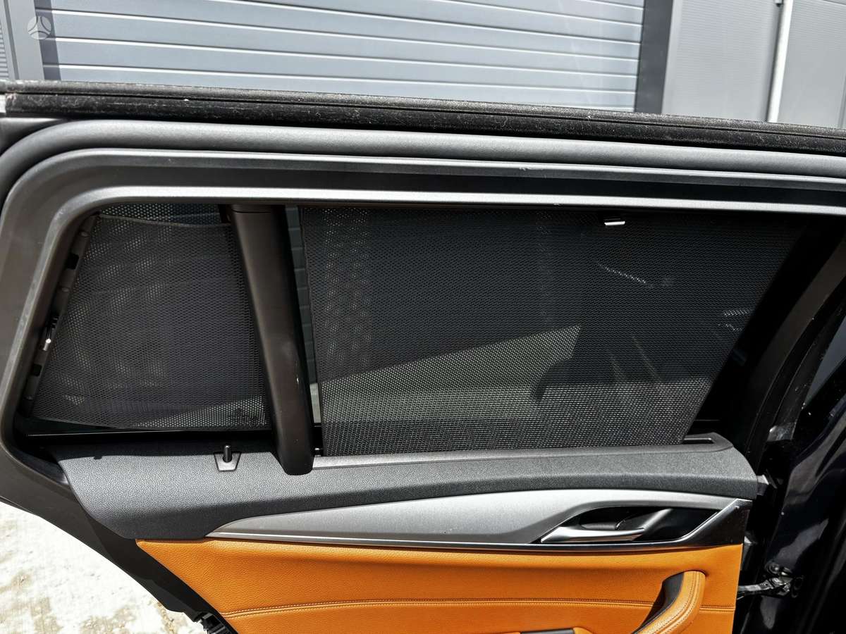 BMW 520, 2.0 l., wagon