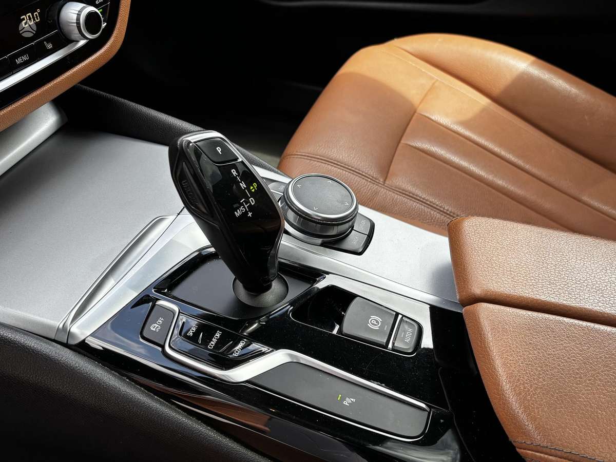 BMW 520, 2.0 l., Универсал