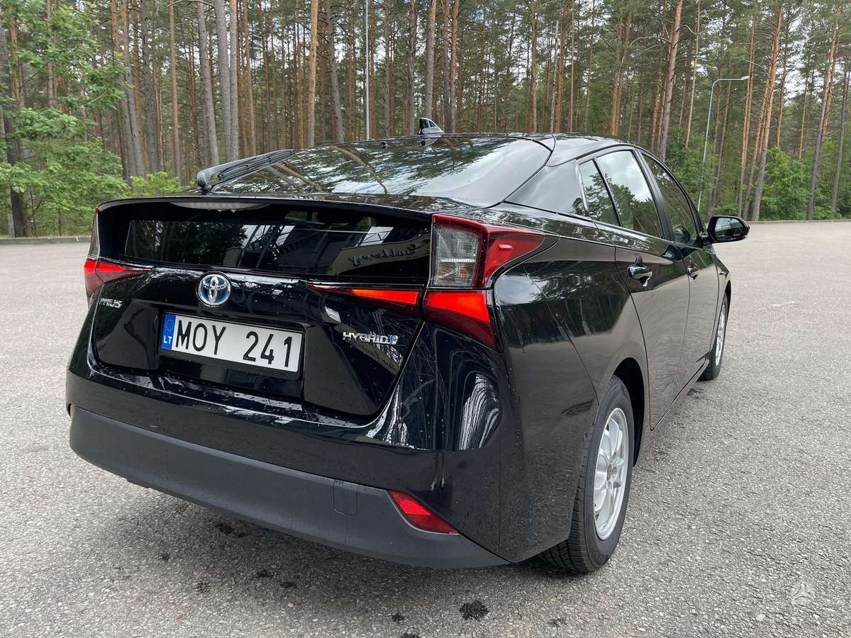 Toyota Prius - 11