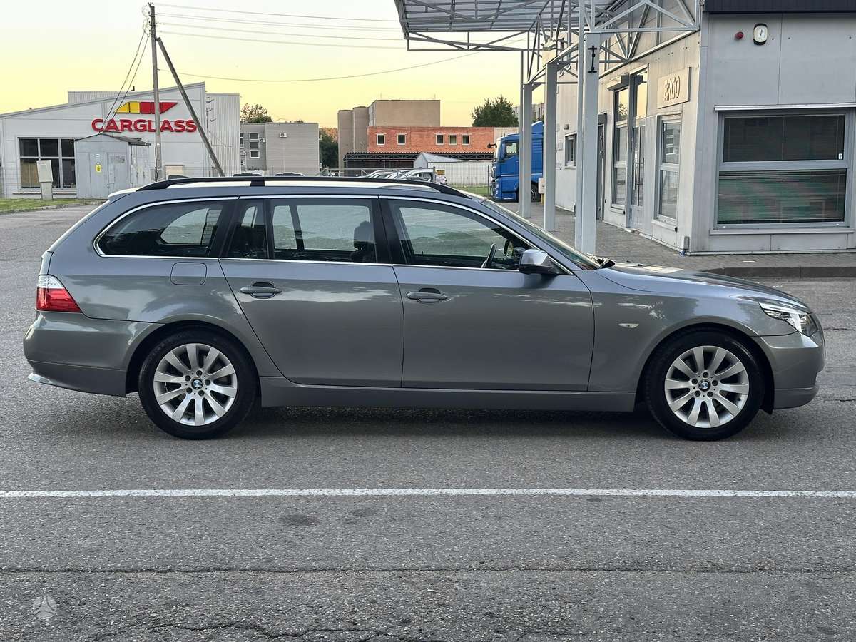 BMW 520, 2.0 l., wagon