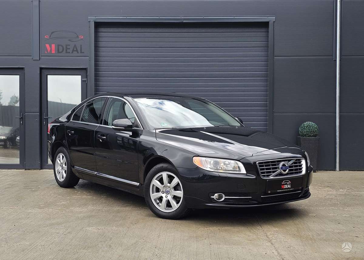 Volvo S80 - 1