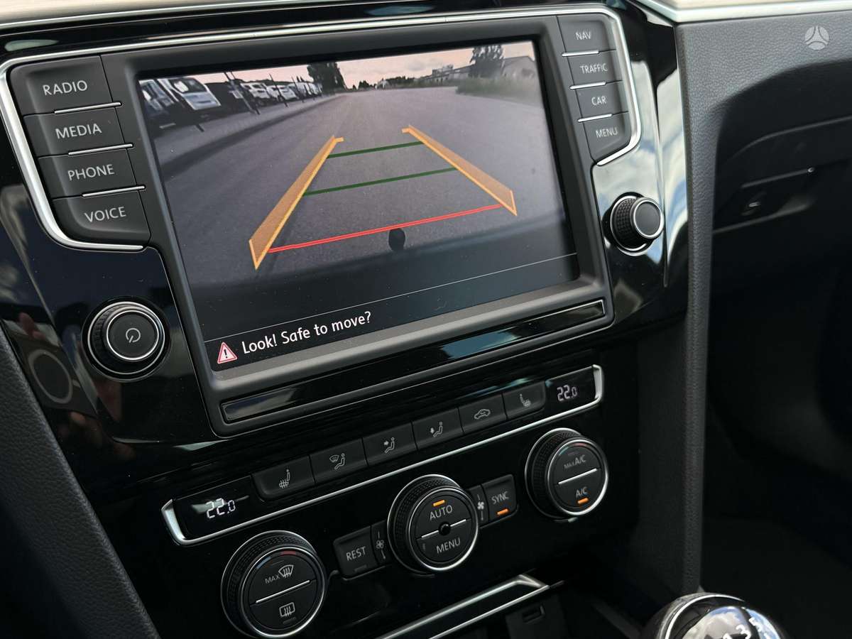 Volkswagen Passat, 2.0 l., Универсал