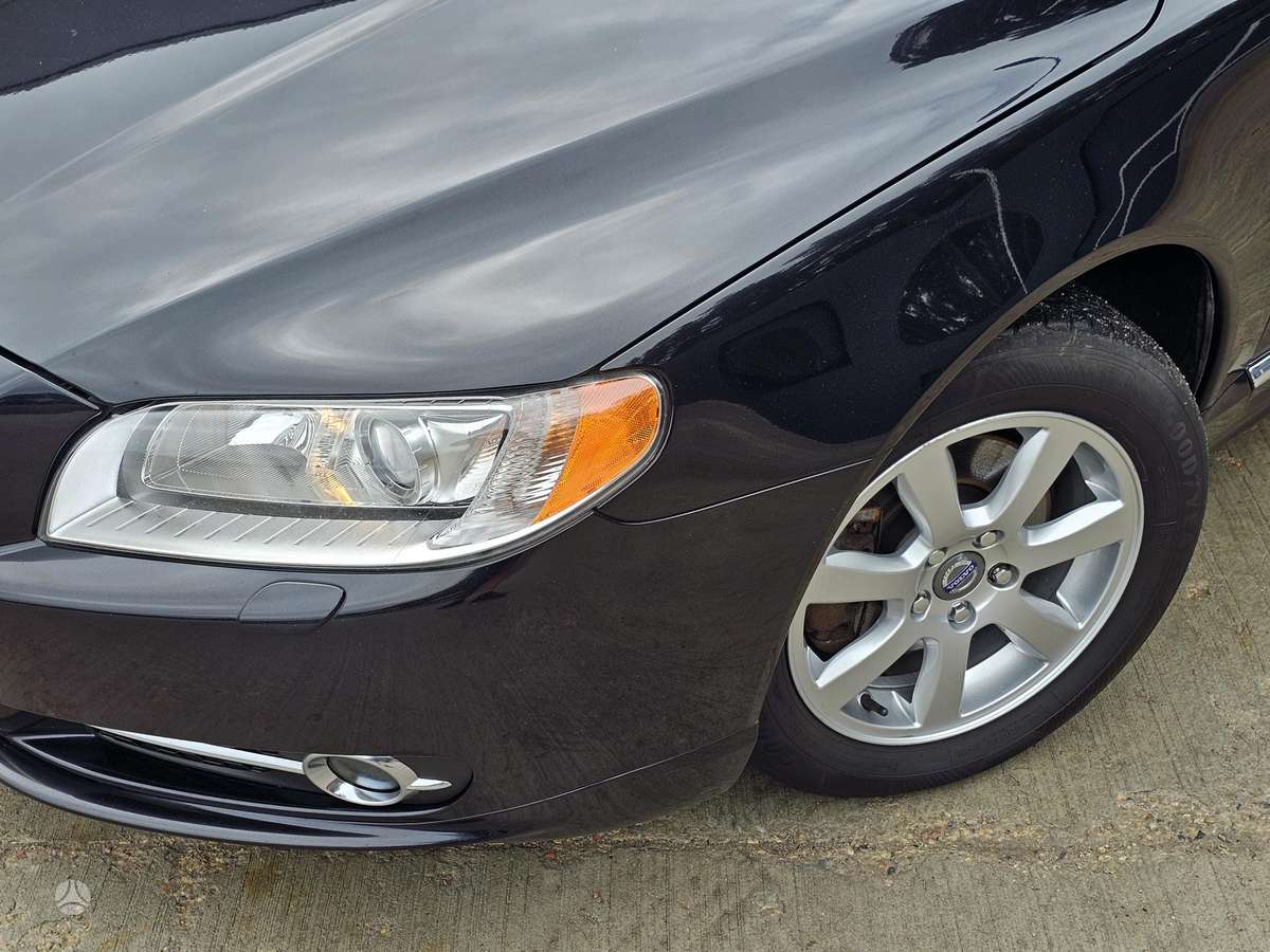 Volvo S80, 2.0 l., Седан
