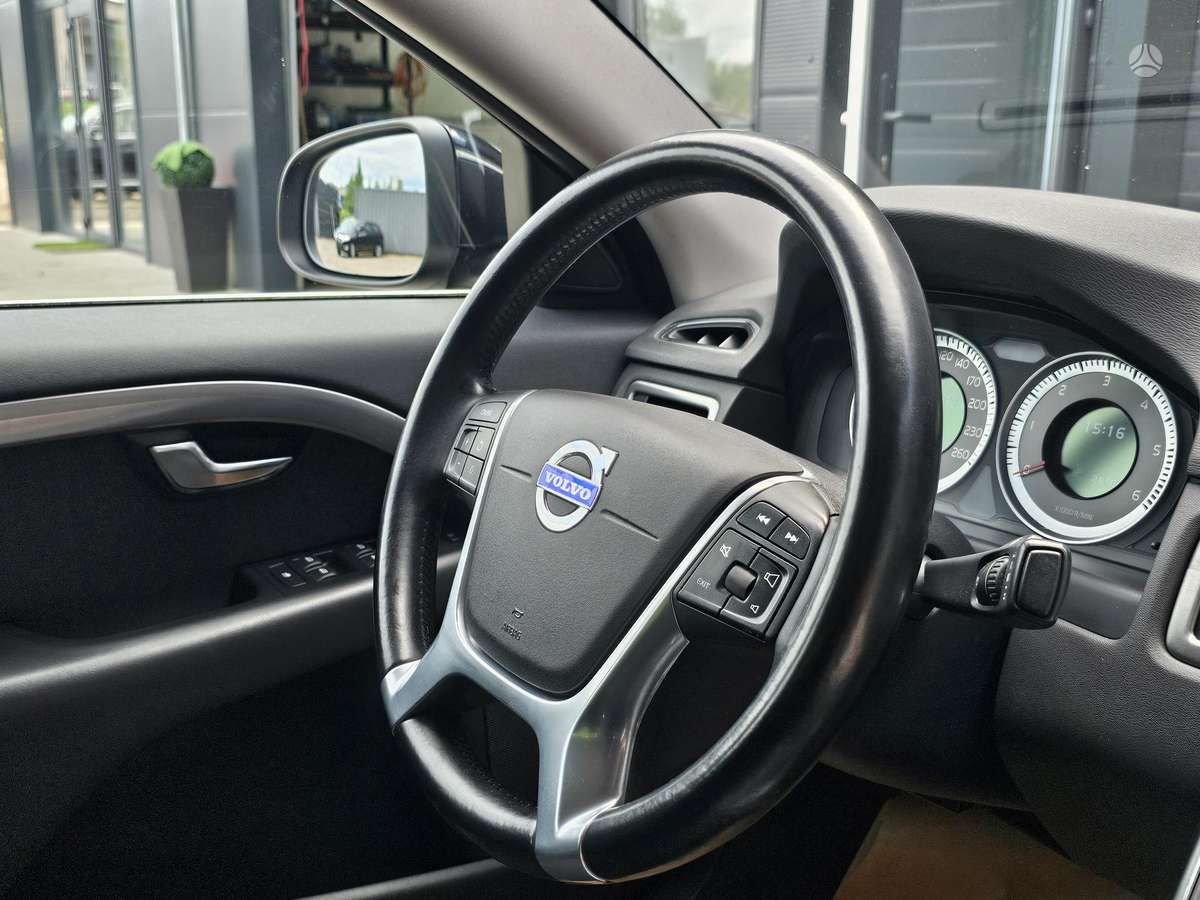 Volvo S80, 2.0 l., Седан