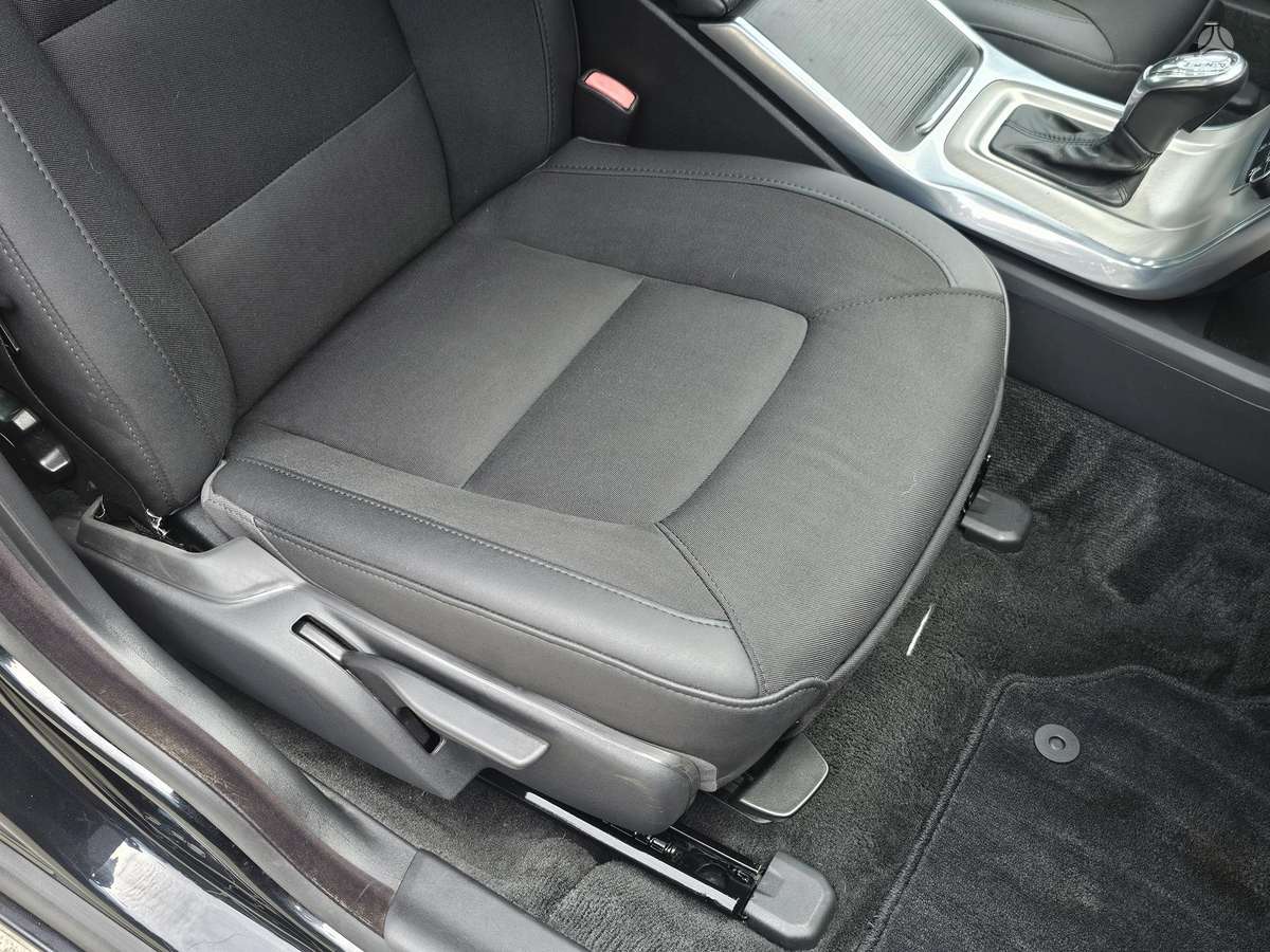 Volvo S80, 2.0 l., Седан