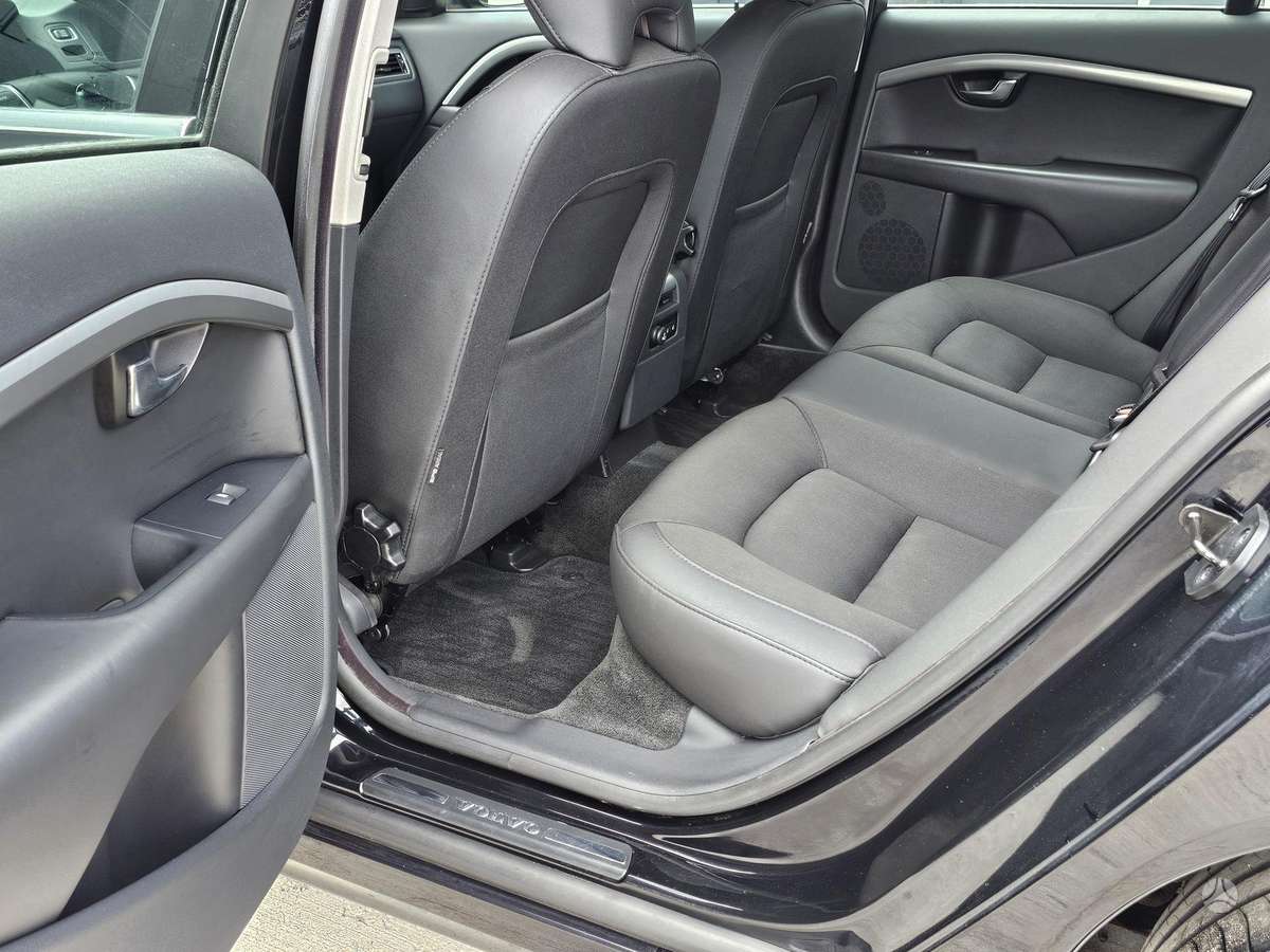 Volvo S80, 2.0 l., Седан