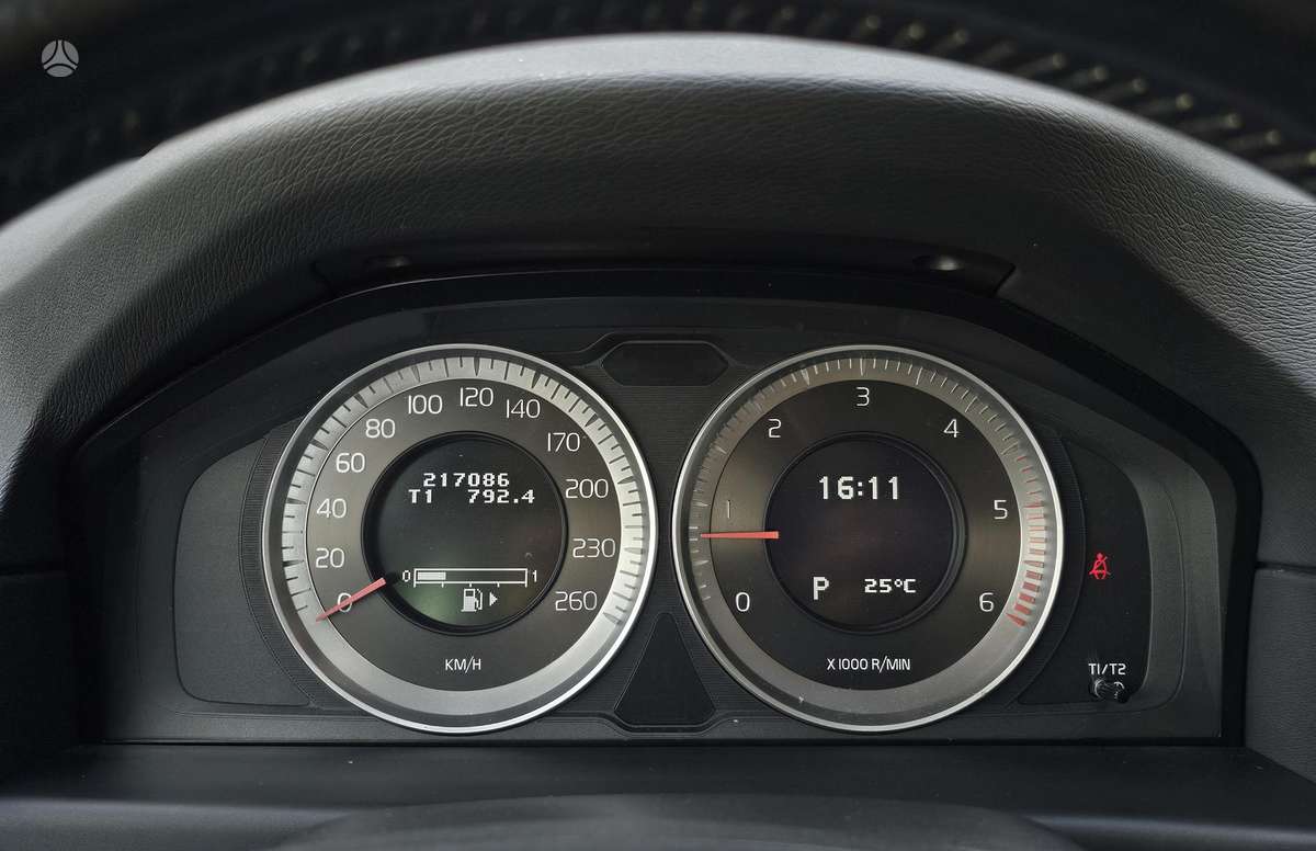 Volvo S80, 2.0 l., Седан