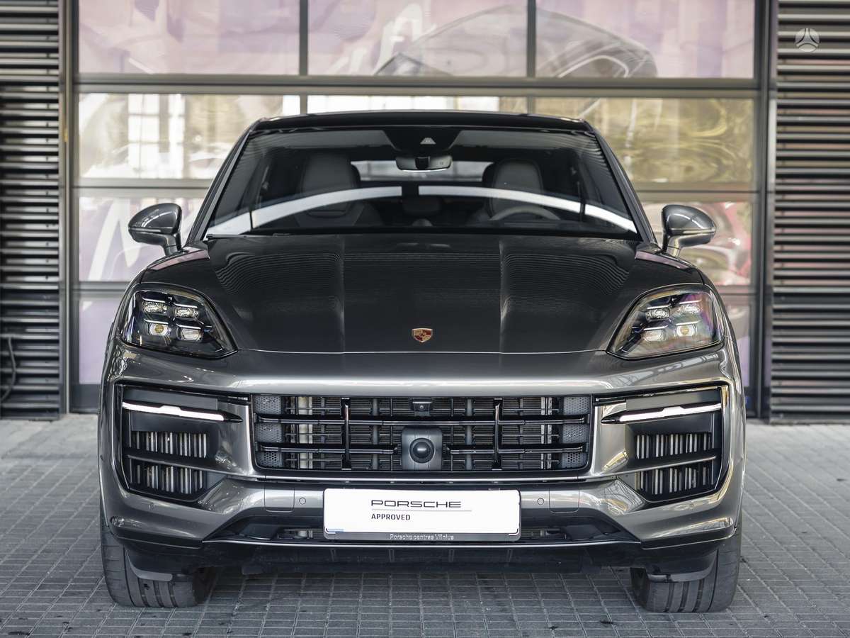 Porsche Cayenne Coupe - 8