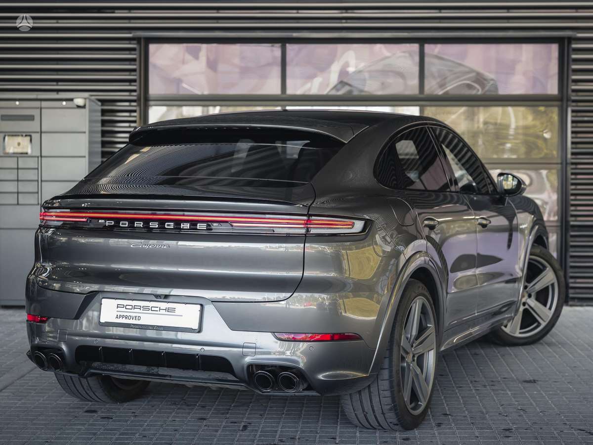 Porsche Cayenne Coupe - 5