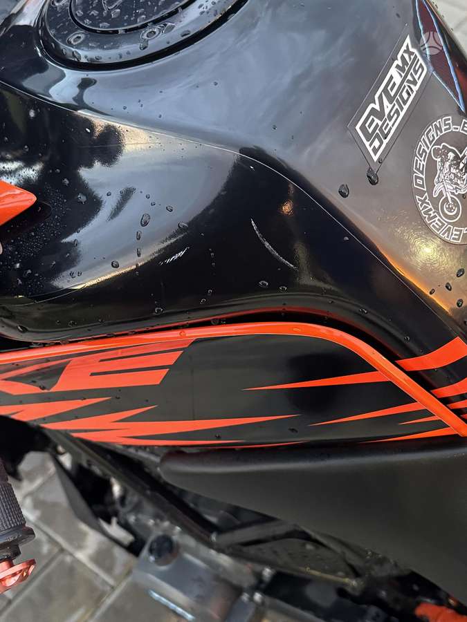 KTM Duke 390cc, street / classic