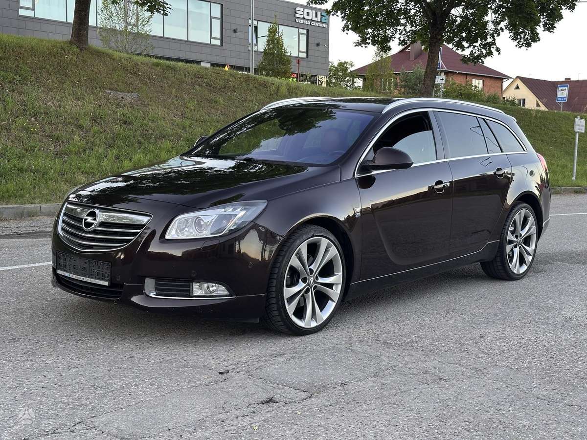 Opel Insignia, 2.0 l., Универсал