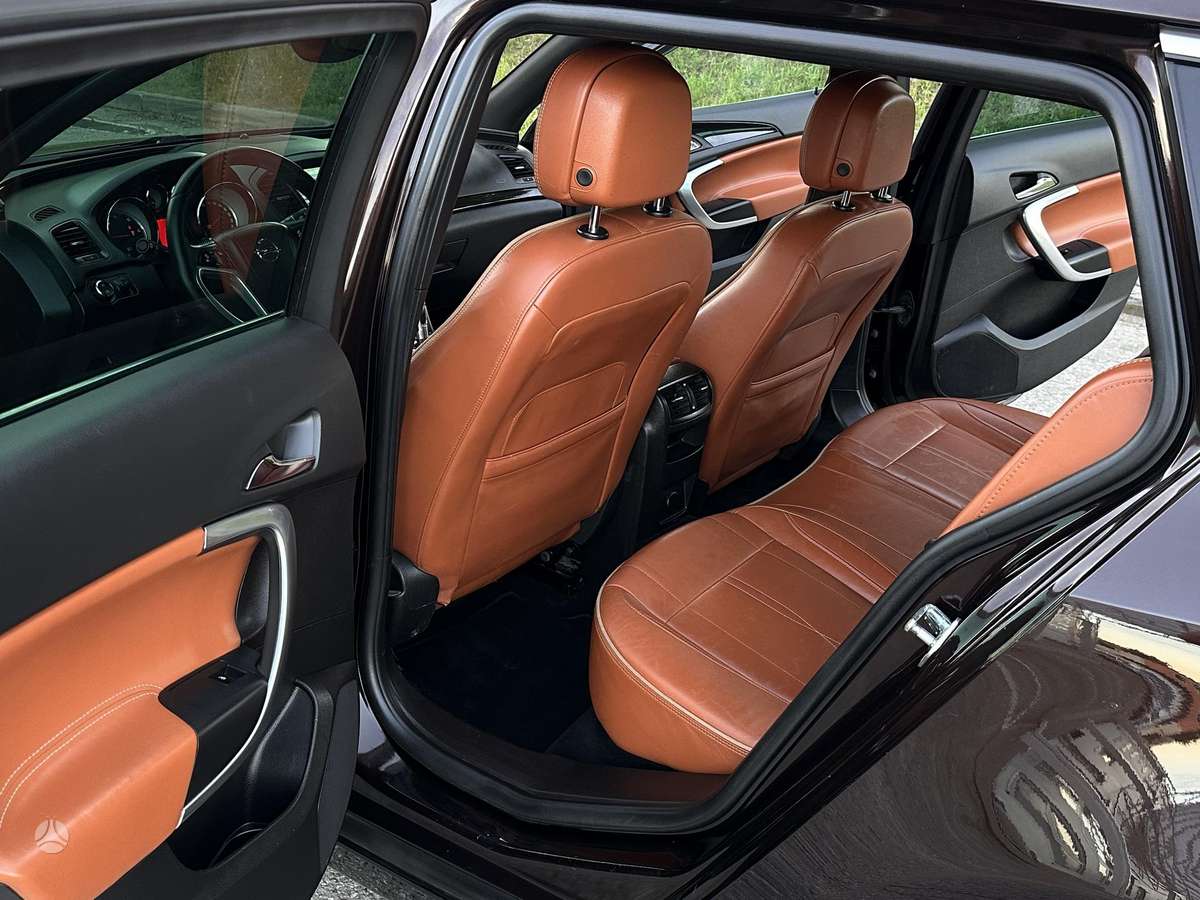 Opel Insignia, 2.0 l., Универсал