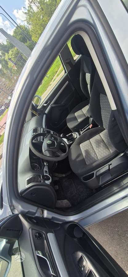 Skoda Octavia, 1.8 l., hatchback