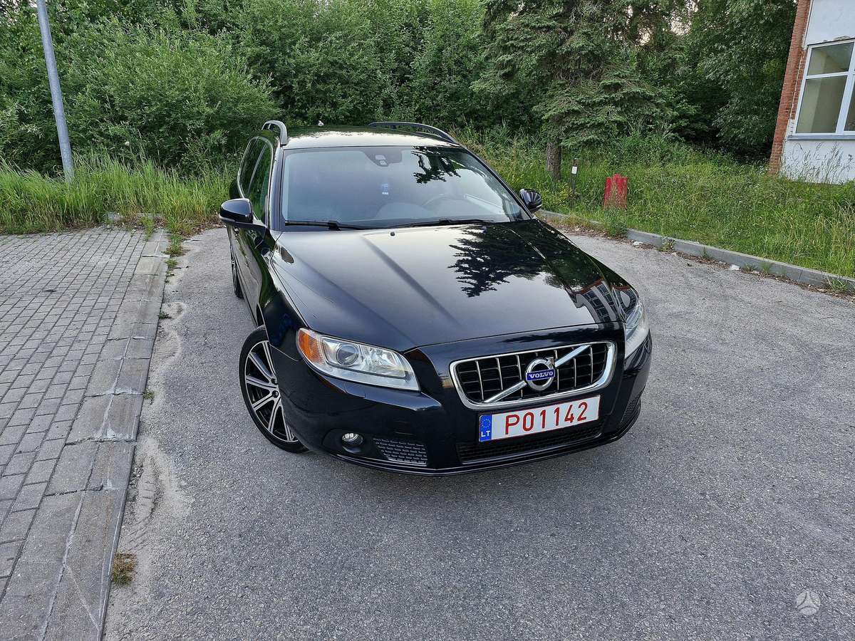 Volvo V70, 2.0 l., Универсал