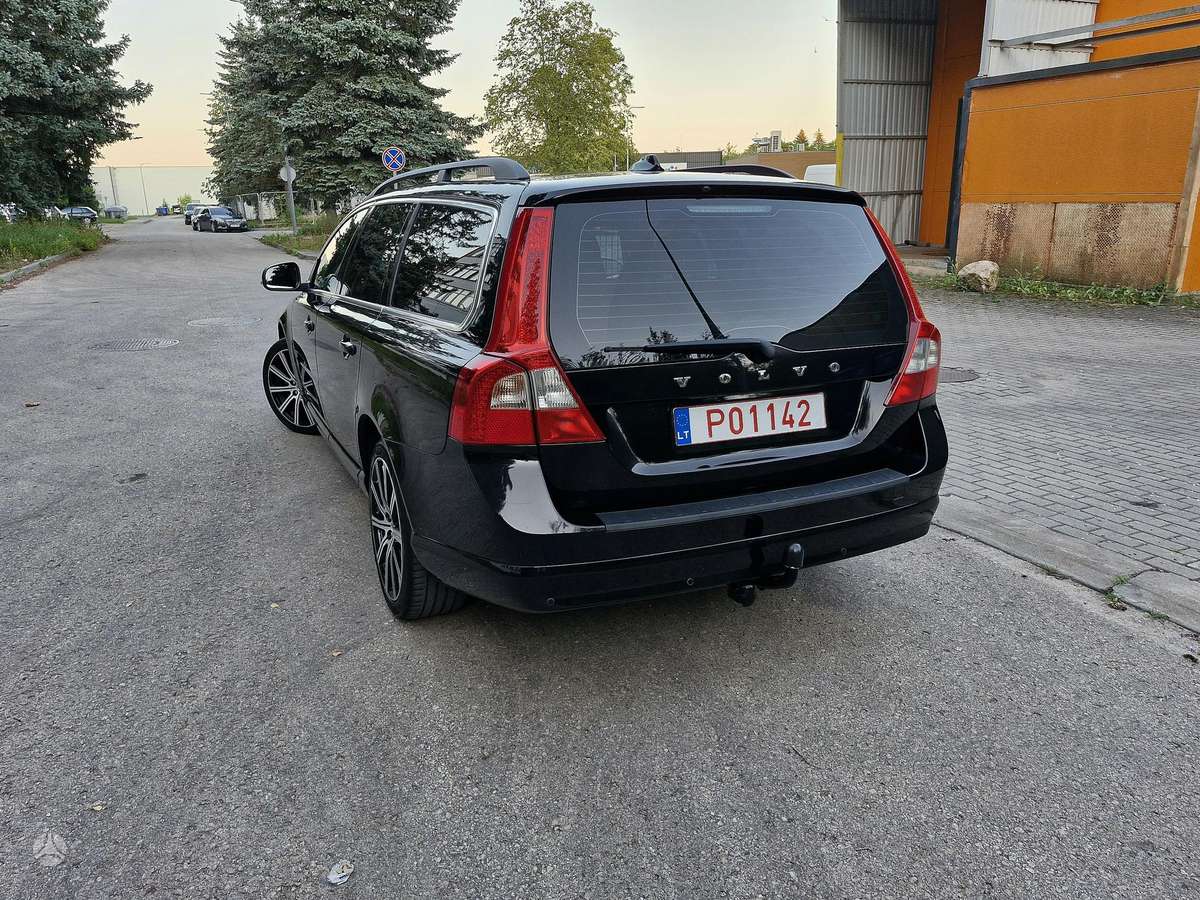 Volvo V70, 2.0 l., Универсал