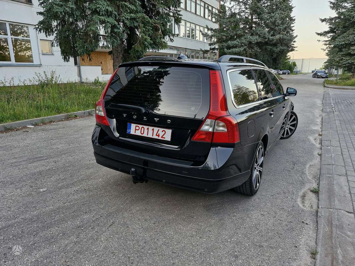 Volvo V70, 2.0 l., Универсал