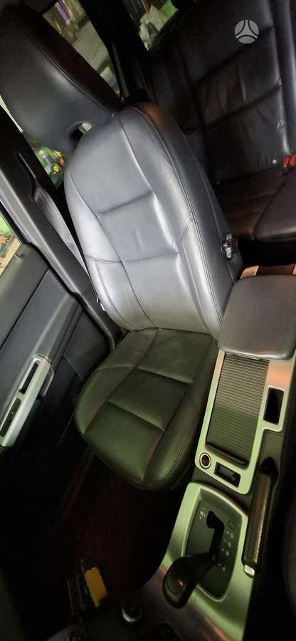 Volvo V50 dalimis