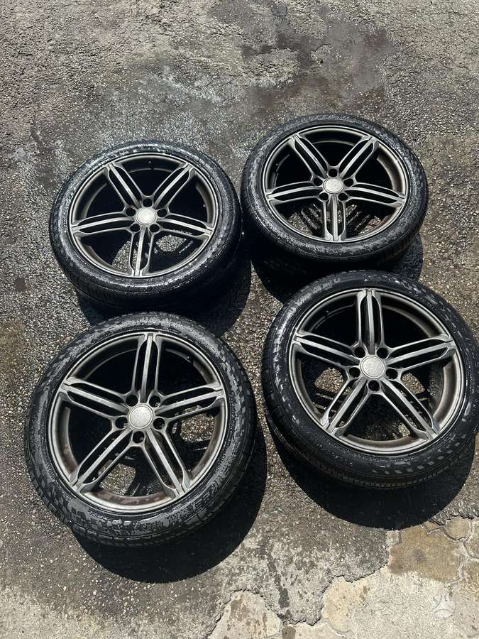 Audi S-LINE, light alloy, R18