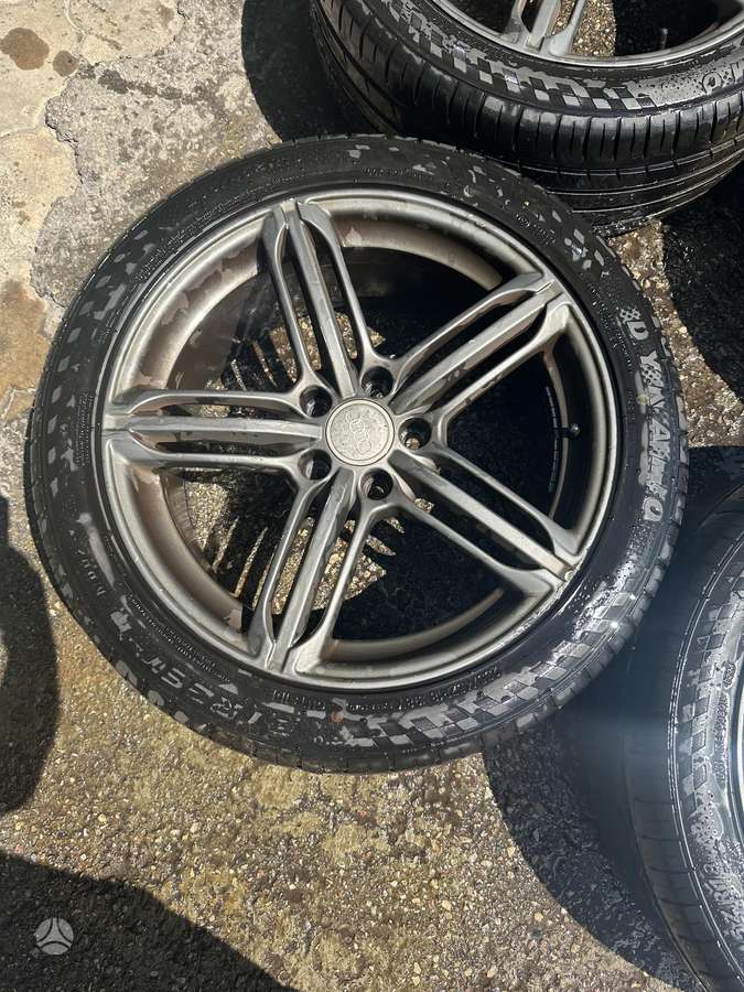 Audi S-LINE, lengvojo lydinio, R18