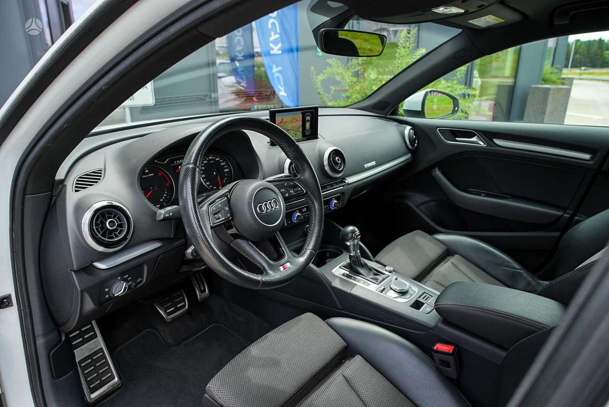Audi A3, 2.0 l., Хэтчбек