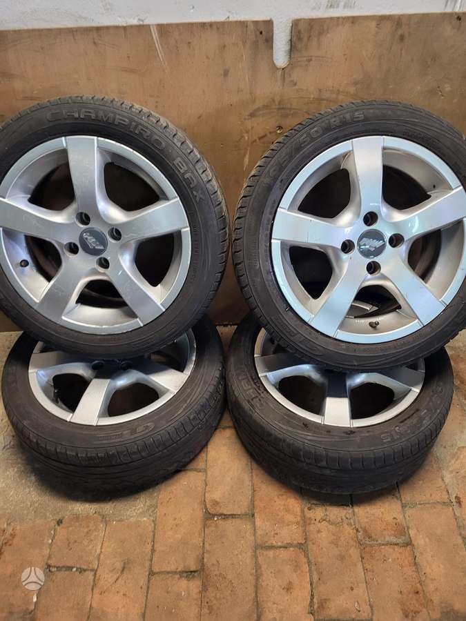 Volkswagen, light alloy, R15