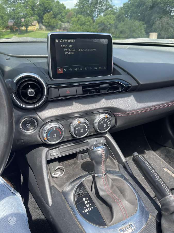 Mazda MX-5, 2.0 l., Купе (coupe)