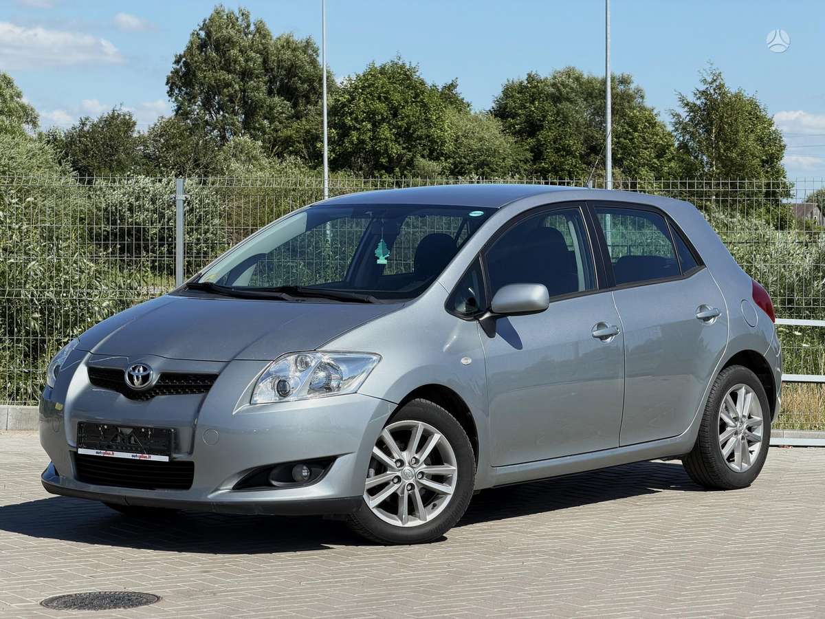 Toyota Auris, 1.4 l., hatchback